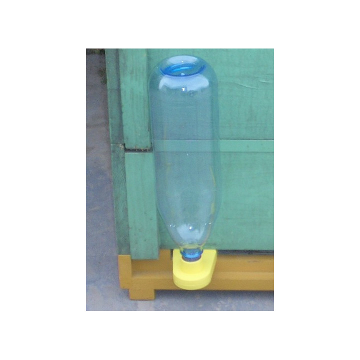 Méh itató, külső