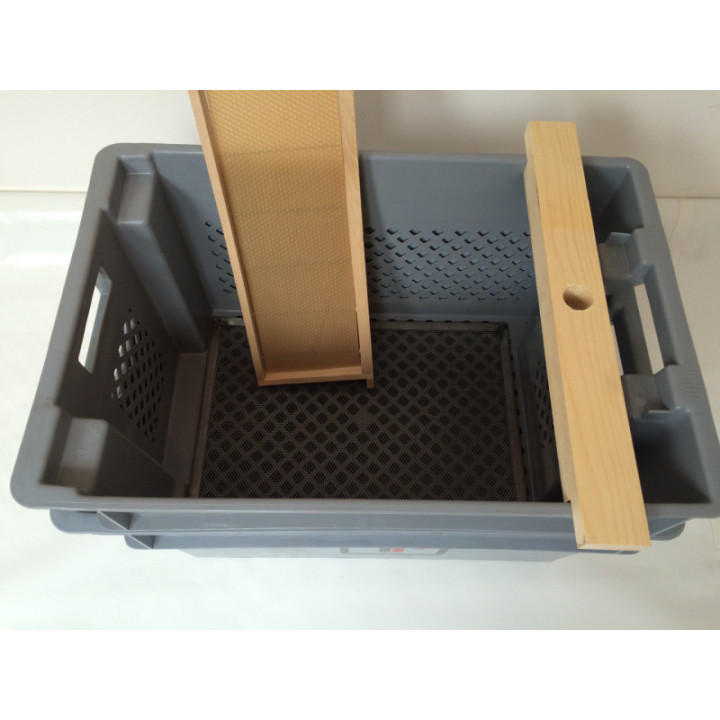 "LEGA" Műanyag fedelező kád