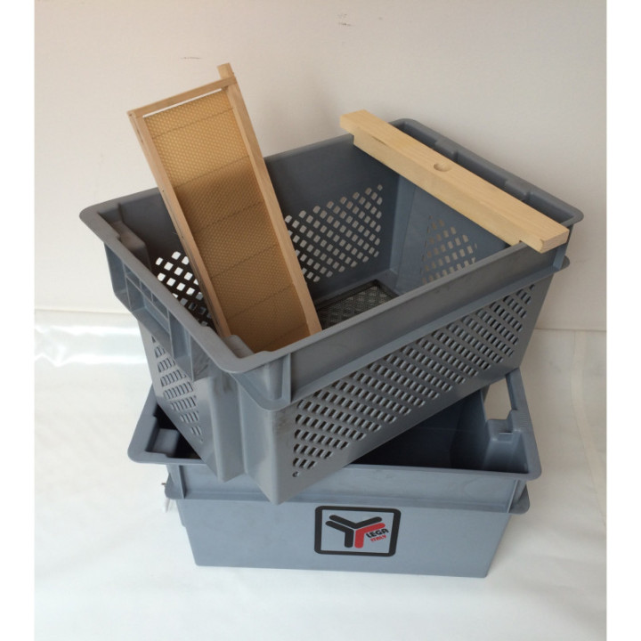 "LEGA" Műanyag fedelező kád