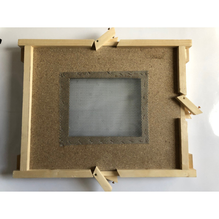 Snelgrove választórács, anyaneveléshez és rajzásgátláshoz