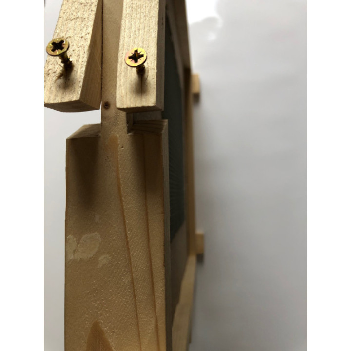 Snelgrove választórács, anyaneveléshez és rajzásgátláshoz